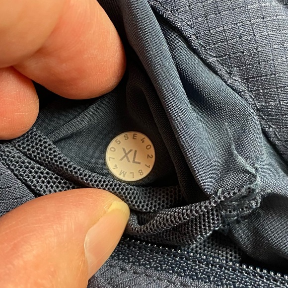 Lululemon Airing Easy Jacket Men's Size XL Mach Blue Full Zip Athleisure Ripstop - Picture 8 of 10